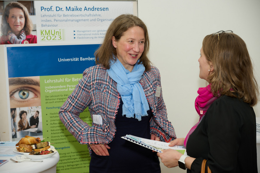 Maike Andresen ist eine der Professor*innen, die den Unternehmer*innen Rede und Antwort stand.